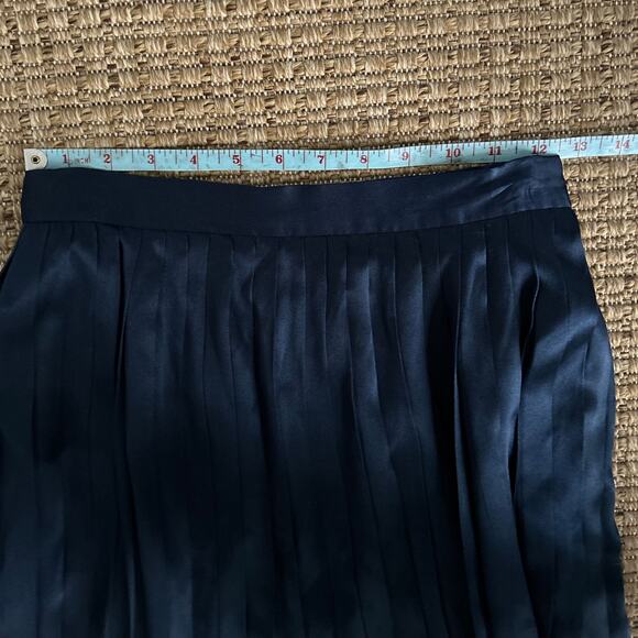 Vintage 1980s Linda Allard for Ellen Tracy Silk Pleated Maxi Skirt – Navy, Sz 6 - Picture 6 of 6